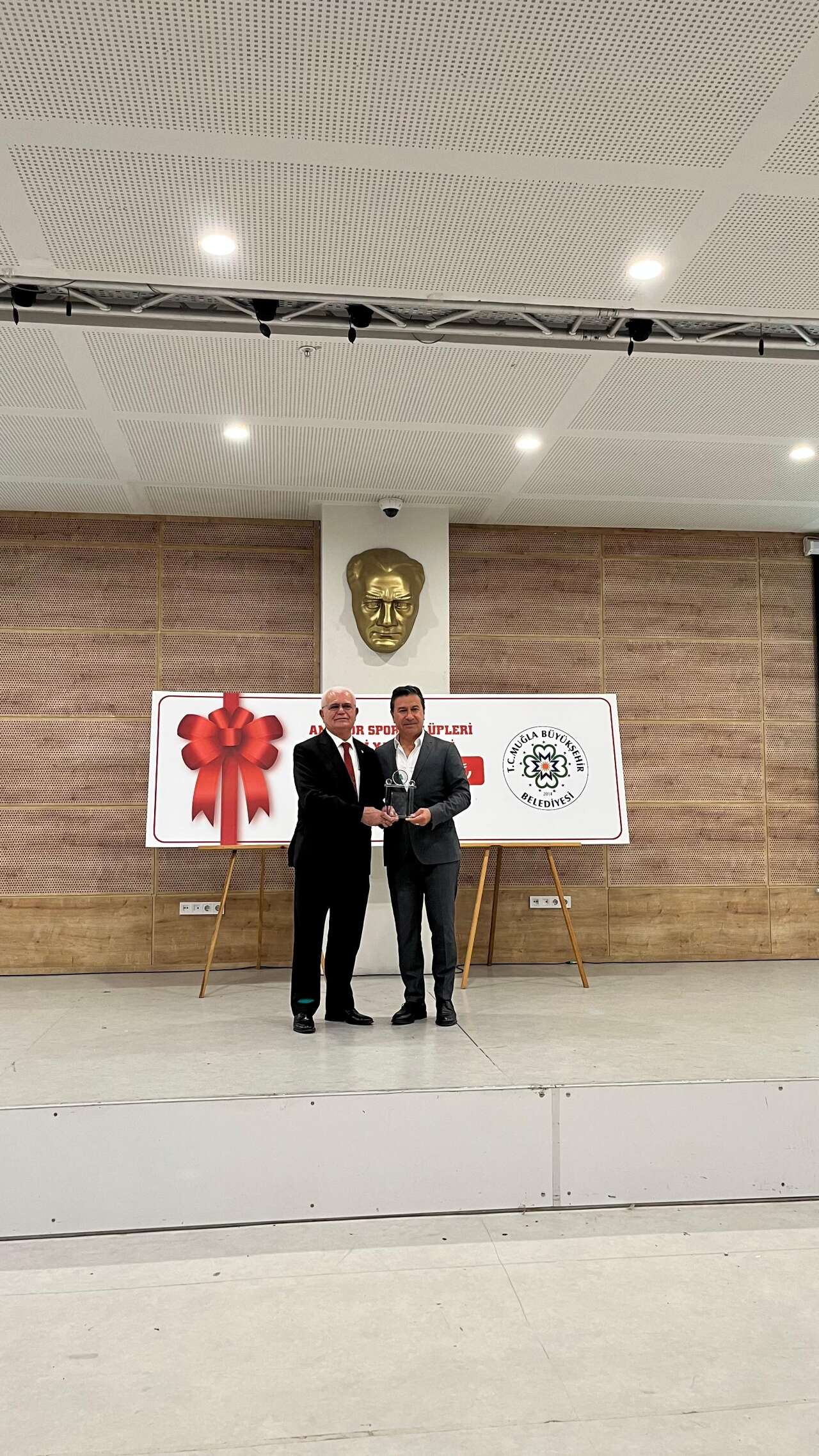 Muğla Büyükşehir Belediyesi'nden Amatör Spor Kulüplerine 30 Milyon 480 Bin TL Nakdi Destek 11